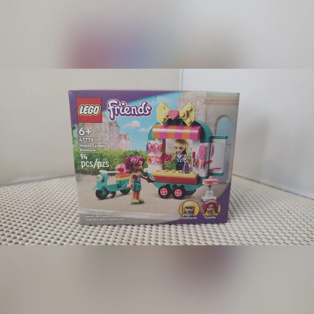 Lego Friends 41719 Mobile Fashion Boutique Building Toy NWT
